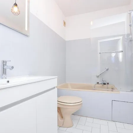 Lovely In With Wifi Fréjus